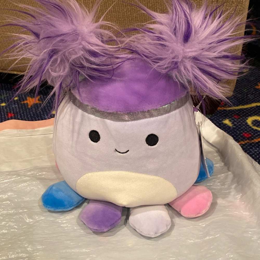 Squishmallow octopus Beula
